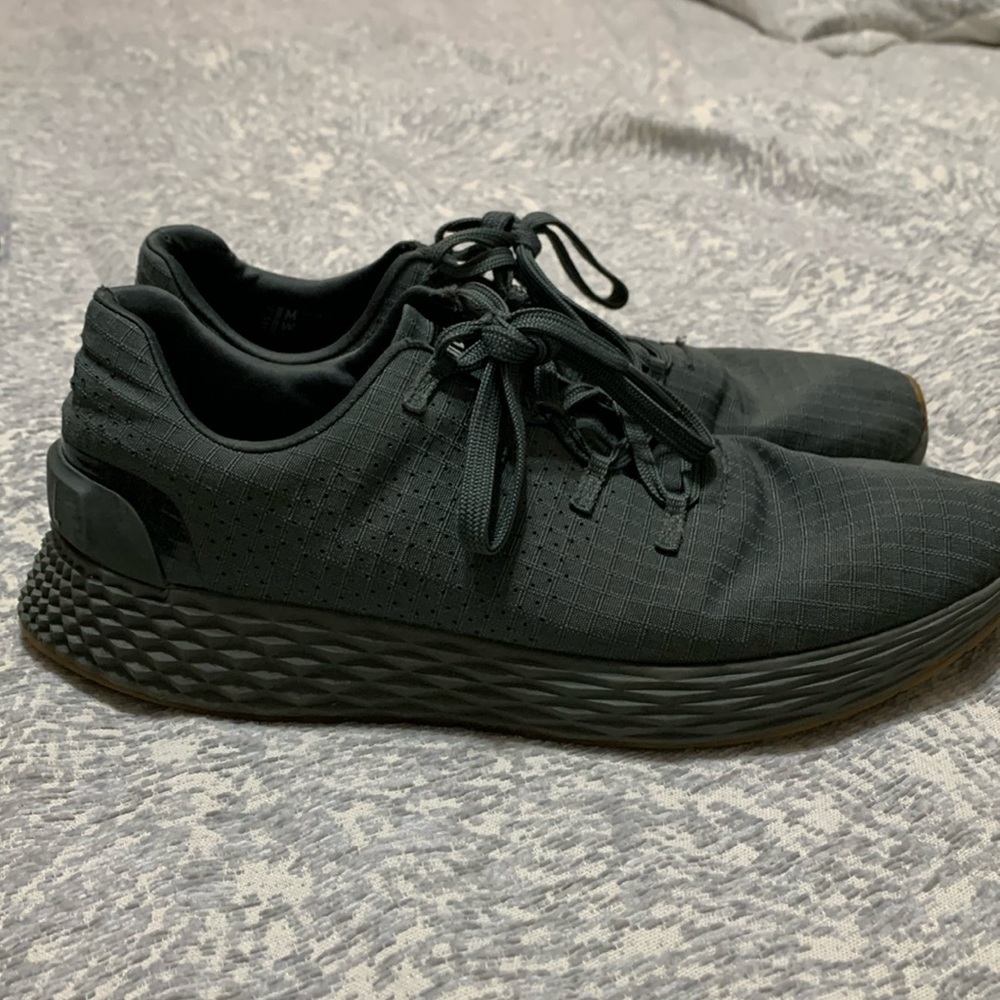 Dark gray no bull